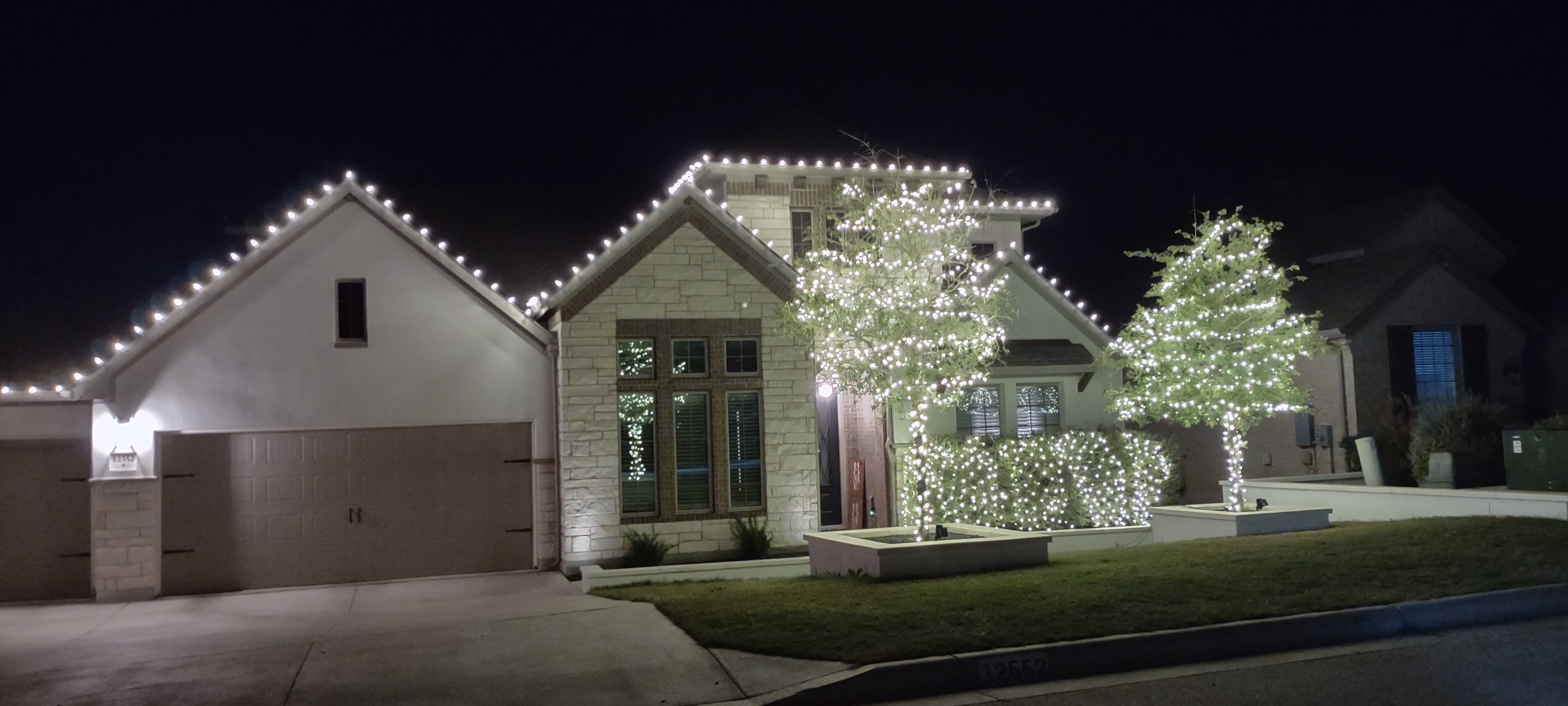 Dripping Springs, christmas lights, christmas light installation Dripping Springs, christmas light installation near me